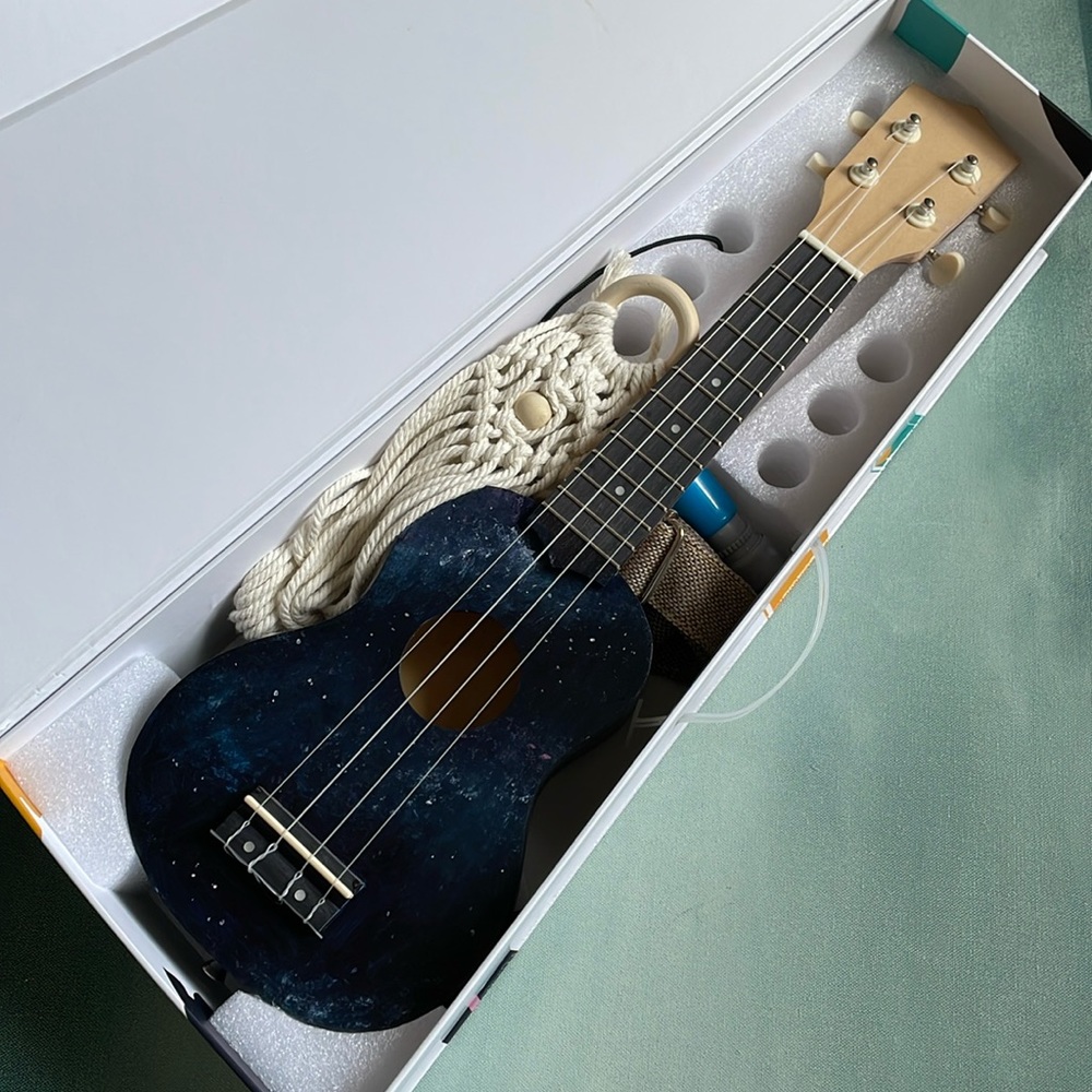 Yaymaker Create A Ukulele Kit Assembled Ukulele with Strap + Accessories - Picture 12 of 15